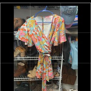 Beautiful boutique romper size small